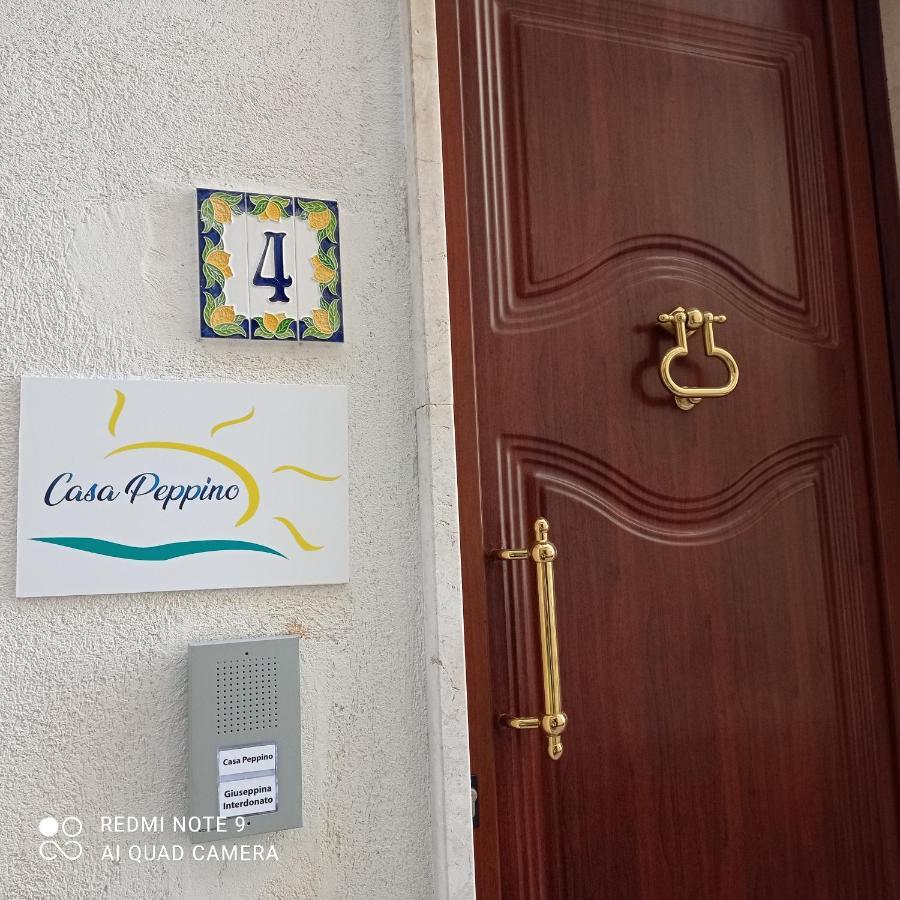Appartement Casa Peppino à Letojanni Extérieur photo