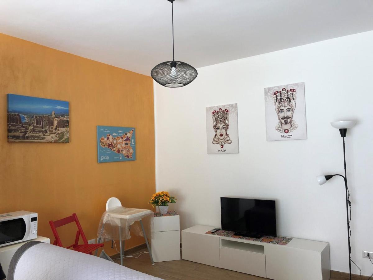 Appartement Casa Peppino à Letojanni Extérieur photo